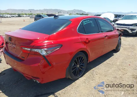 2021 Toyota Camry Xse V6 z USA, uszkodzony, nr VIN 4T1KZ1AK4MU058661